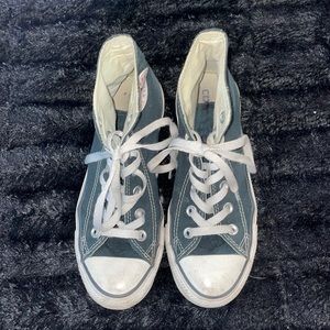 Black high top converse